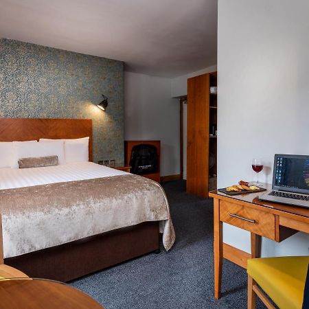 Treacys Hotel & Leisure Centre Waterford Bagian luar foto