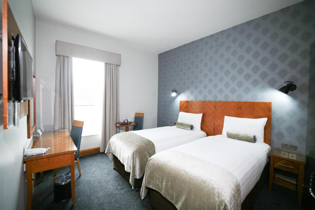 Treacys Hotel & Leisure Centre Waterford Bagian luar foto