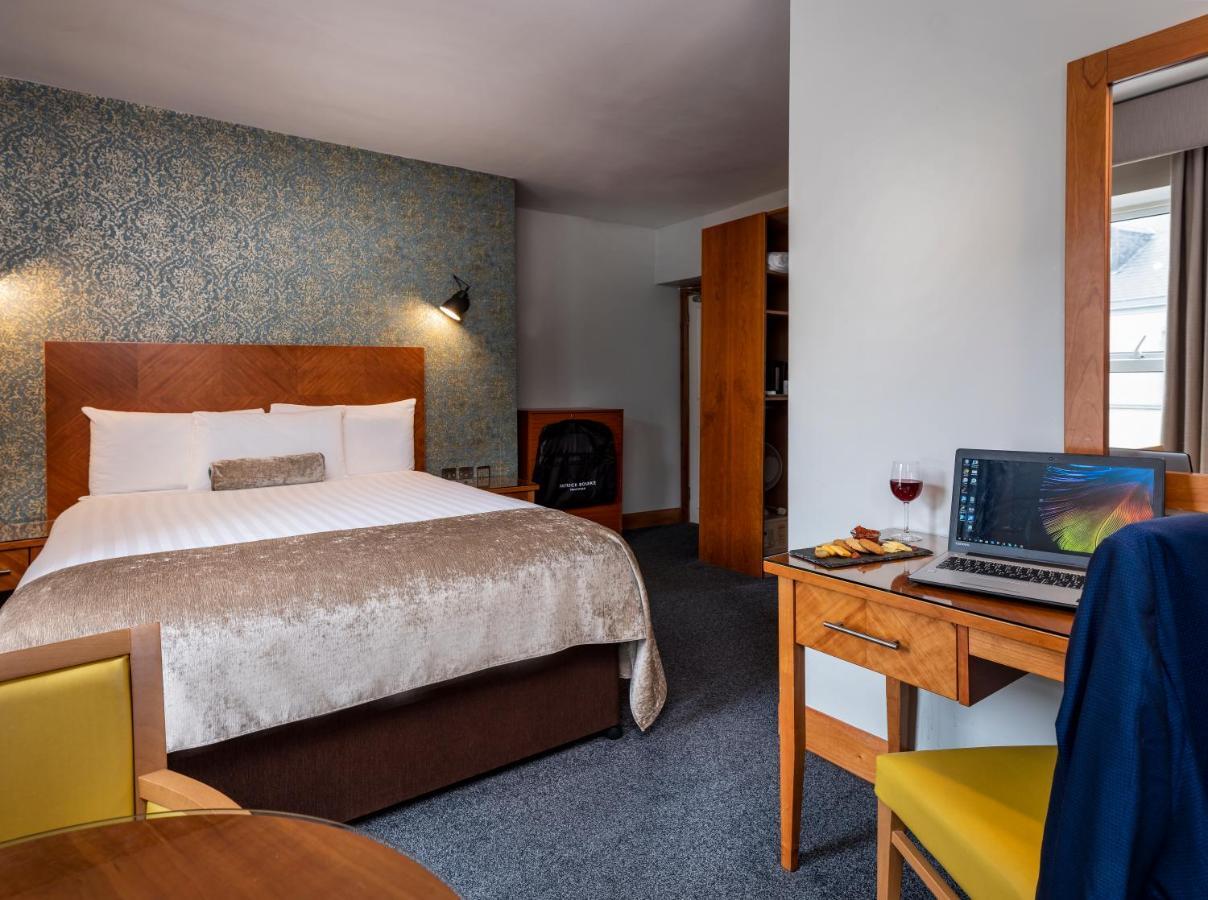 Treacys Hotel & Leisure Centre Waterford Bagian luar foto