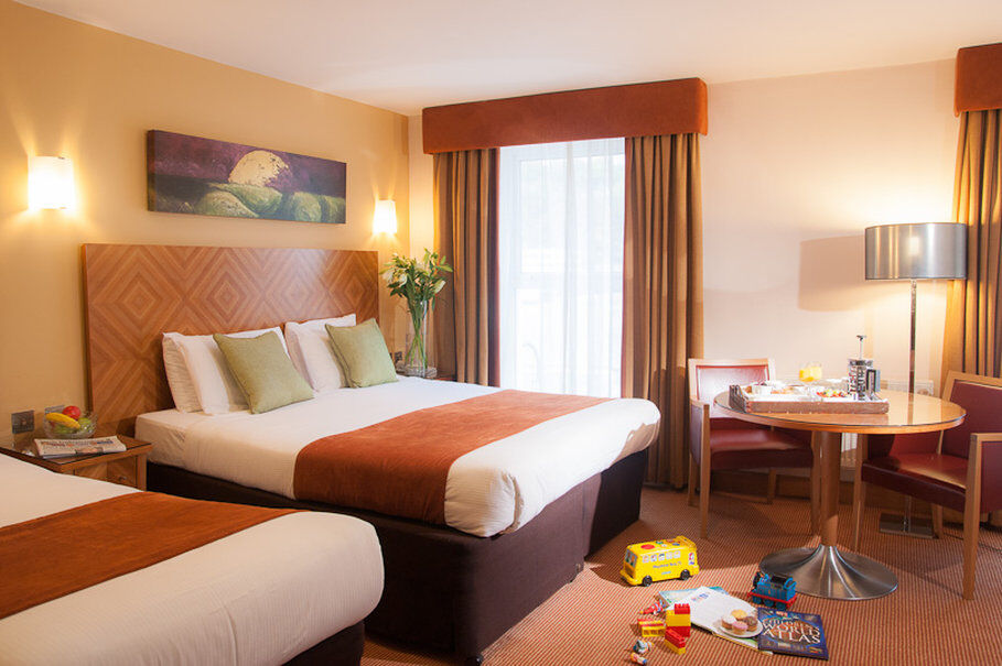 Treacys Hotel & Leisure Centre Waterford Bagian luar foto